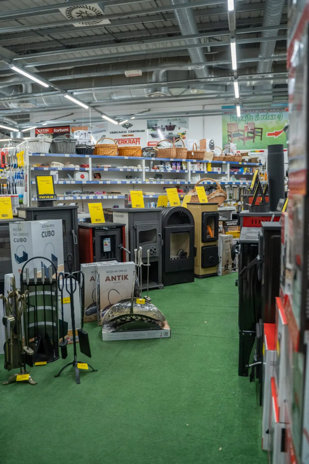 Interiér predajne GARDENpluss